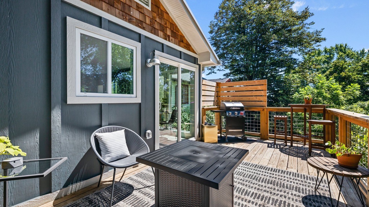 Photo of Outdoor in Woodfin