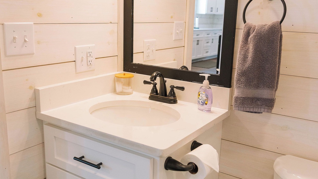 Photo of Bathroom in Salem