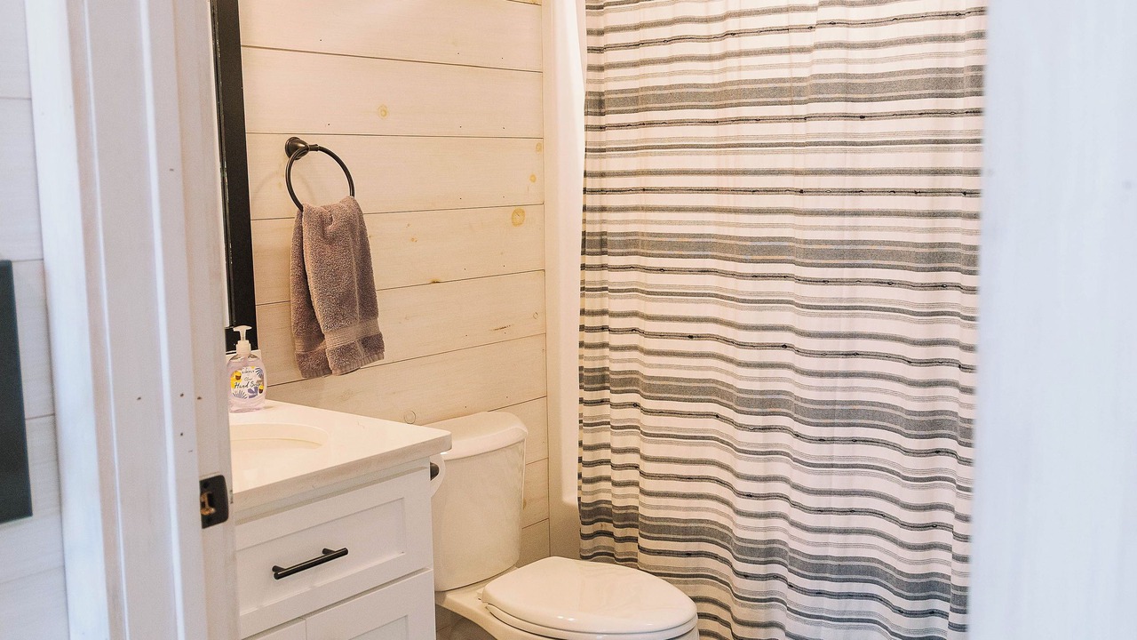 Photo of Bathroom in Salem