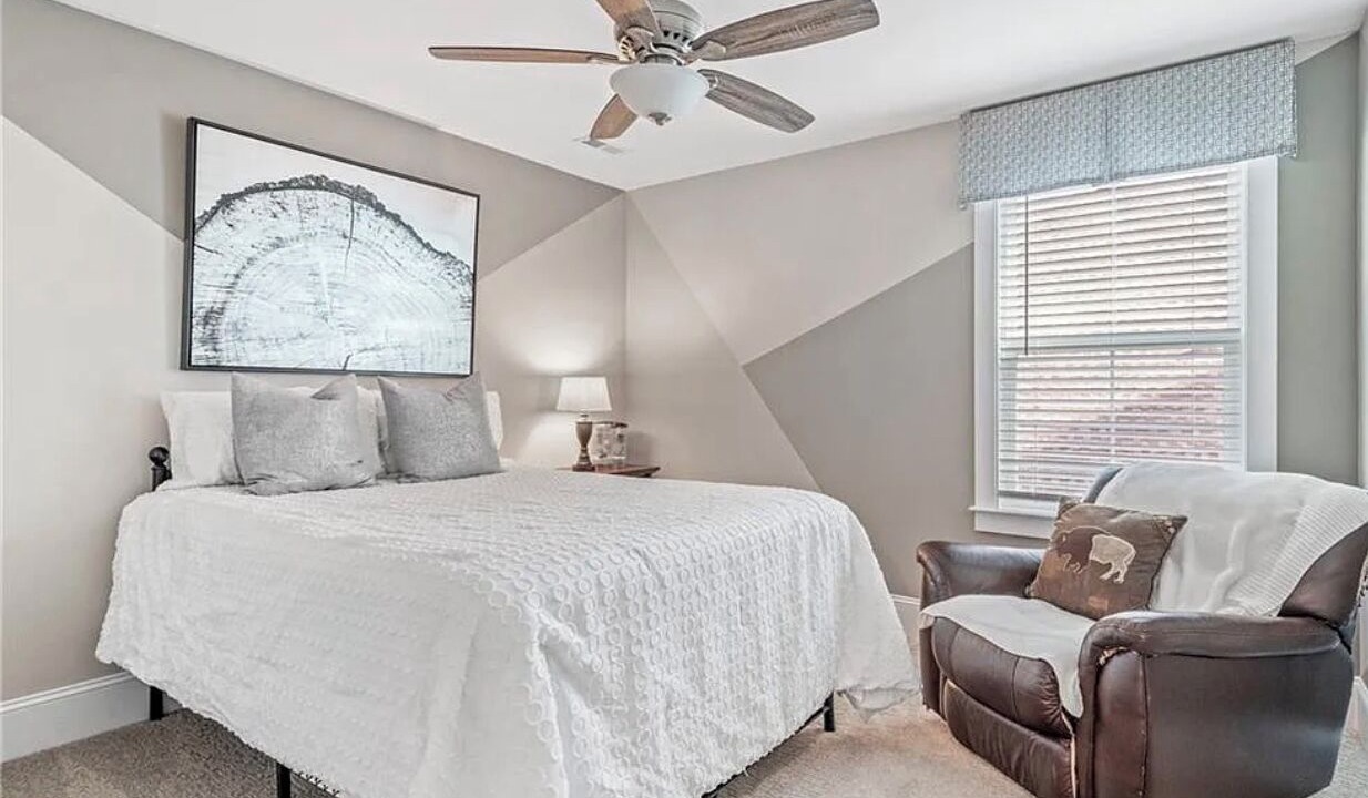 Photo of Bedroom in Lewisville