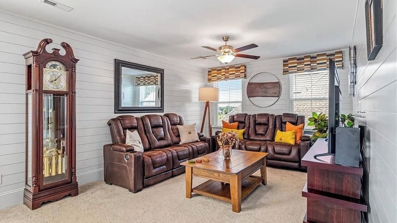 Photo of Livingroom in Lewisville