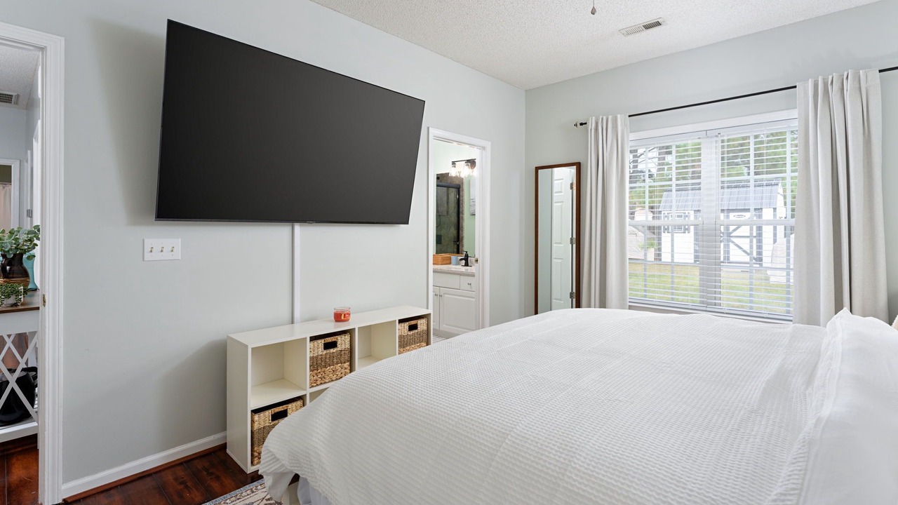Photo of Bedroom in Murraysville