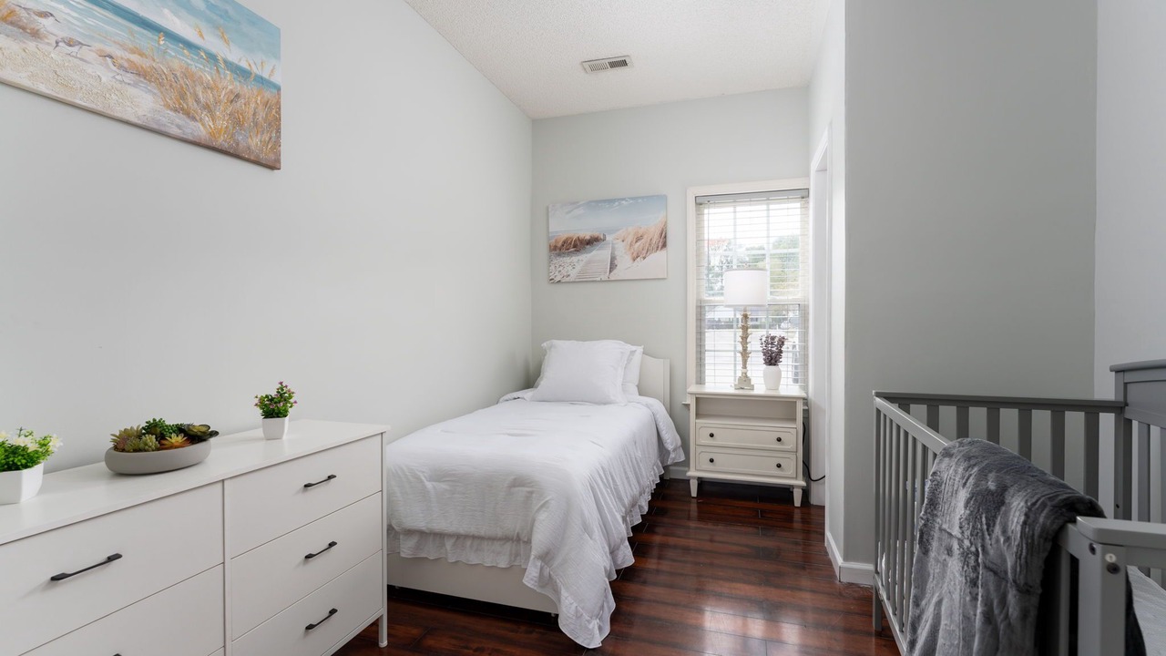 Photo of Bedroom in Murraysville
