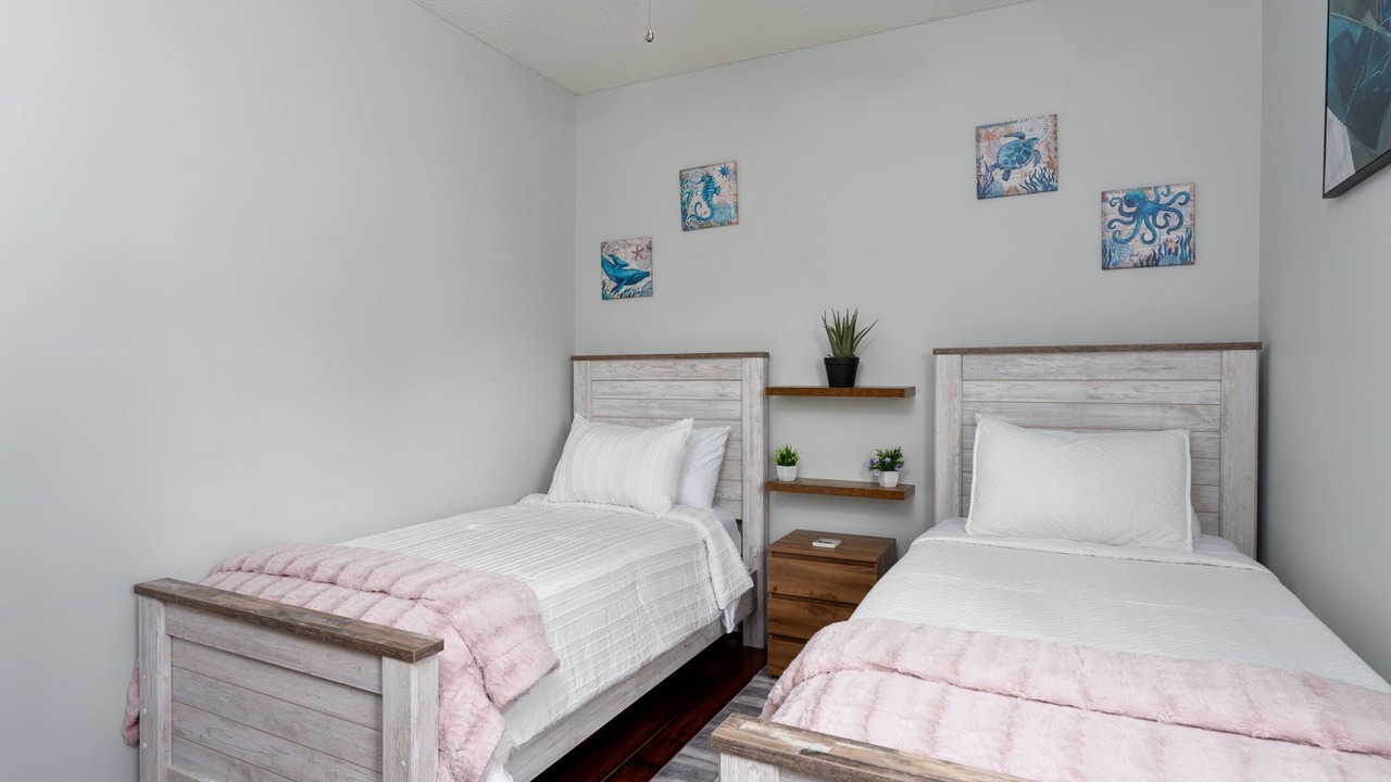 Photo of Bedroom in Murraysville