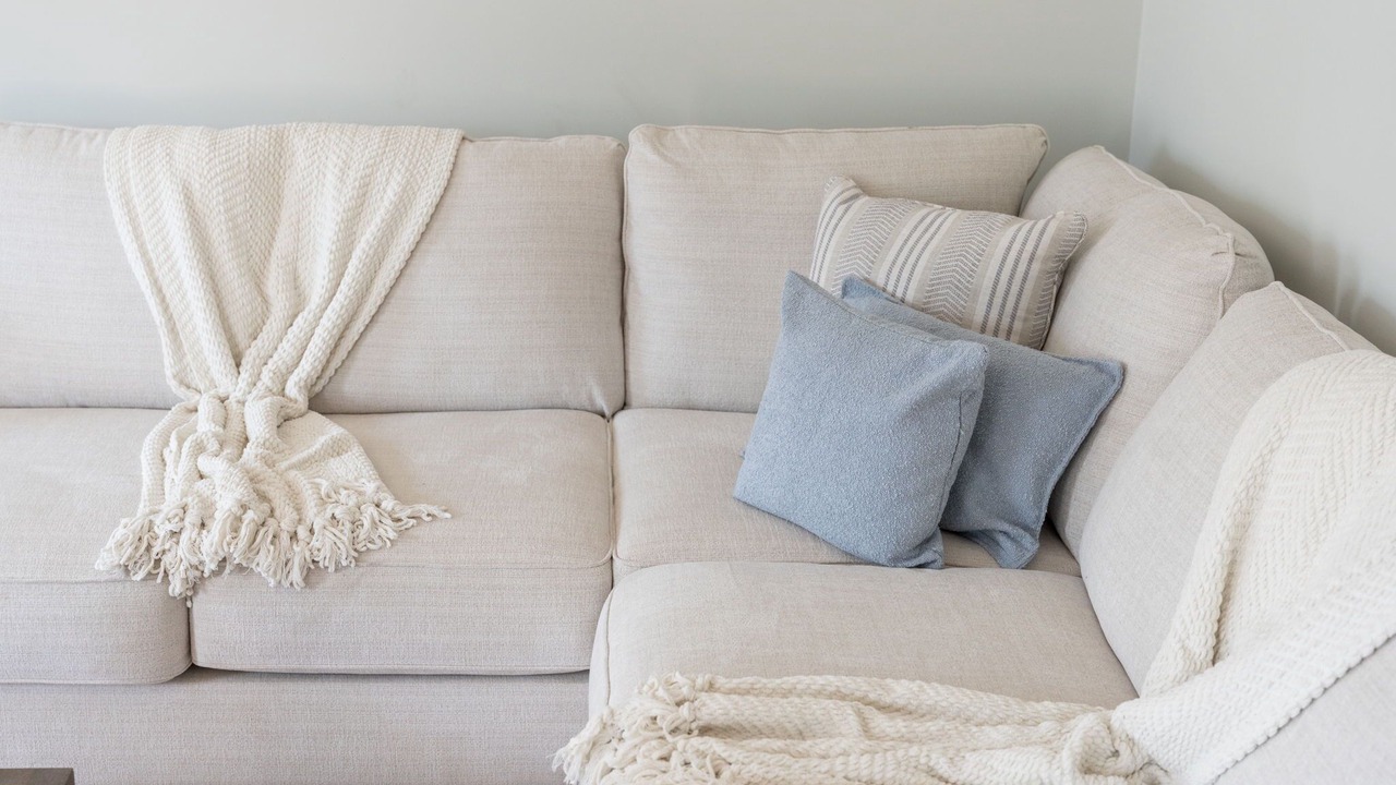 Photo of Livingroom in Murraysville