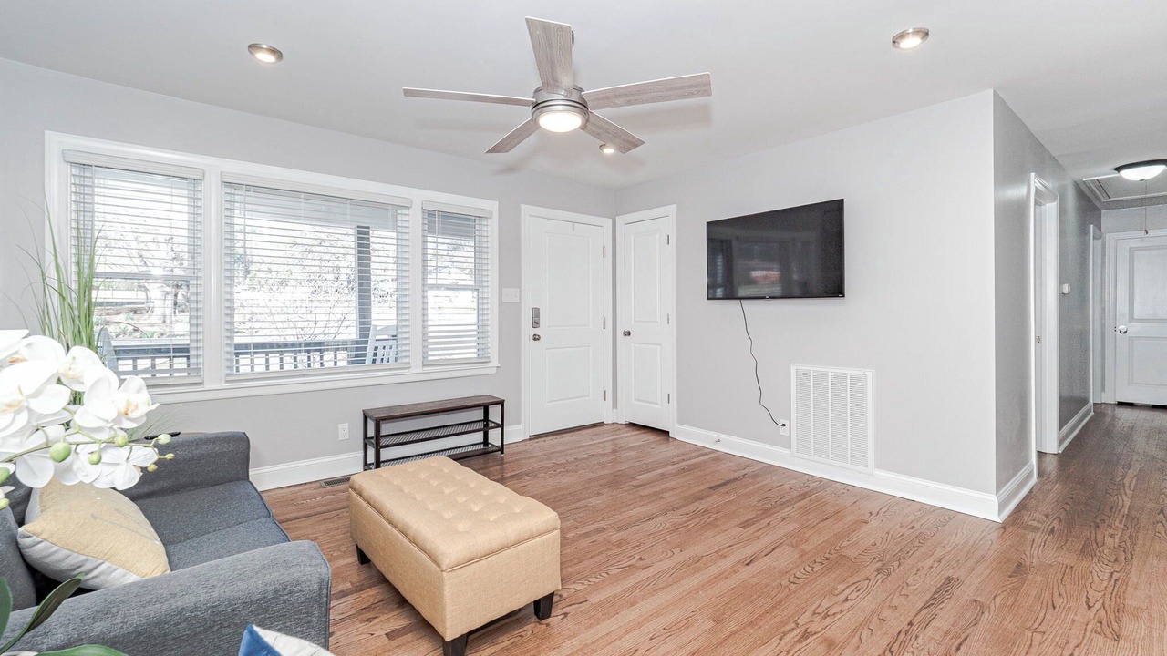 Photo of Livingroom in Durham