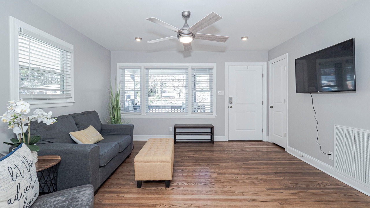 Photo of Livingroom in Durham