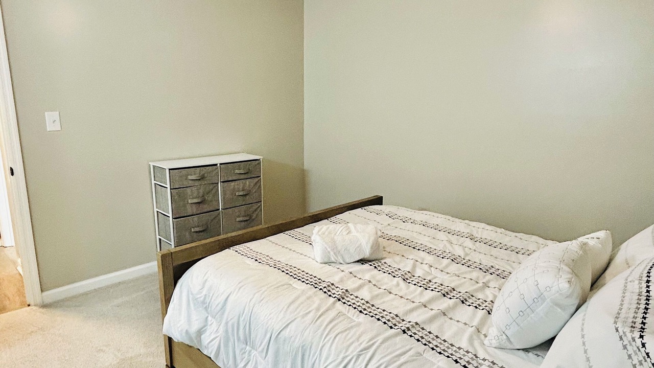 Photo of Bedroom in Piney Green