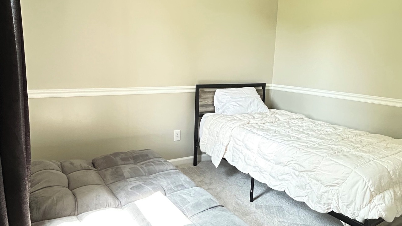 Photo of Bedroom in Piney Green