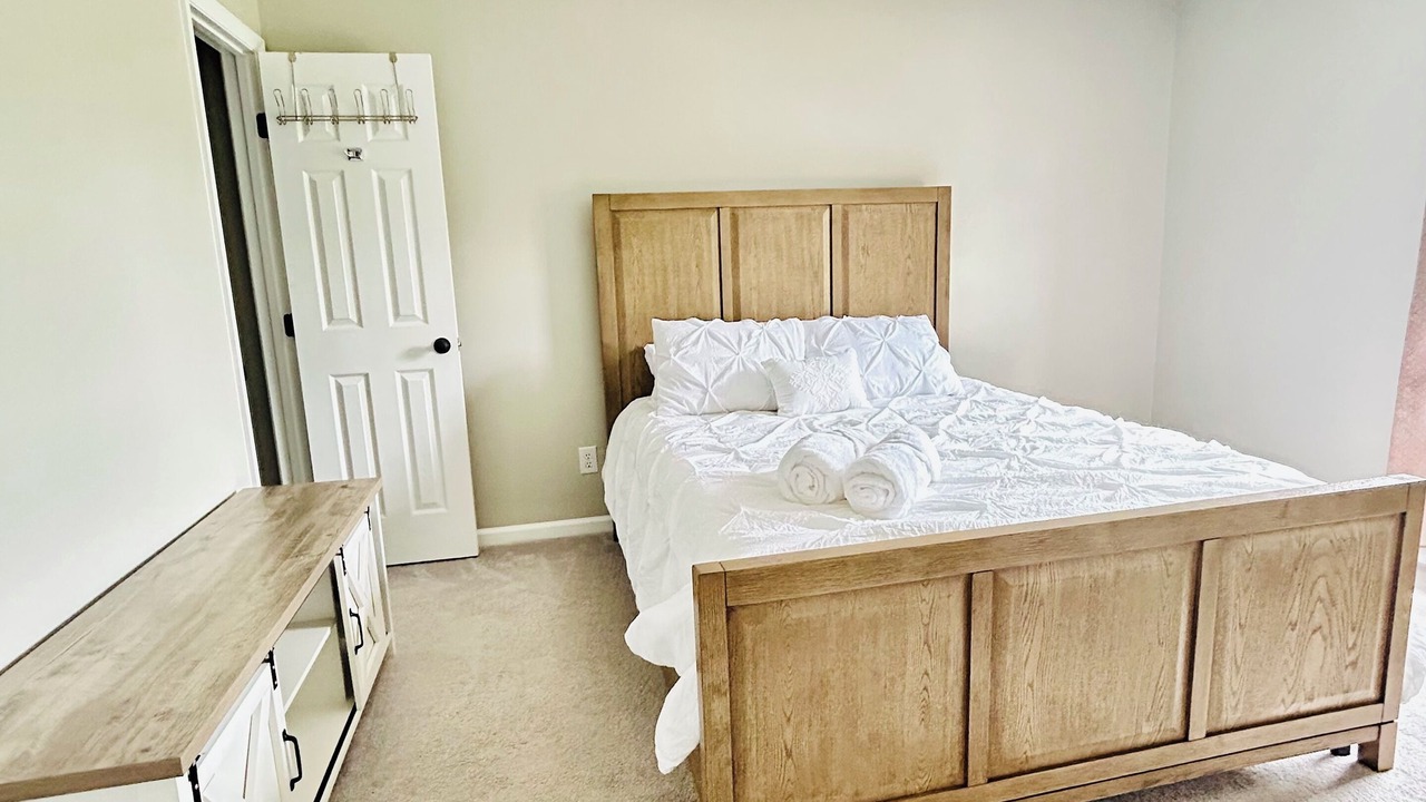 Photo of Bedroom in Piney Green