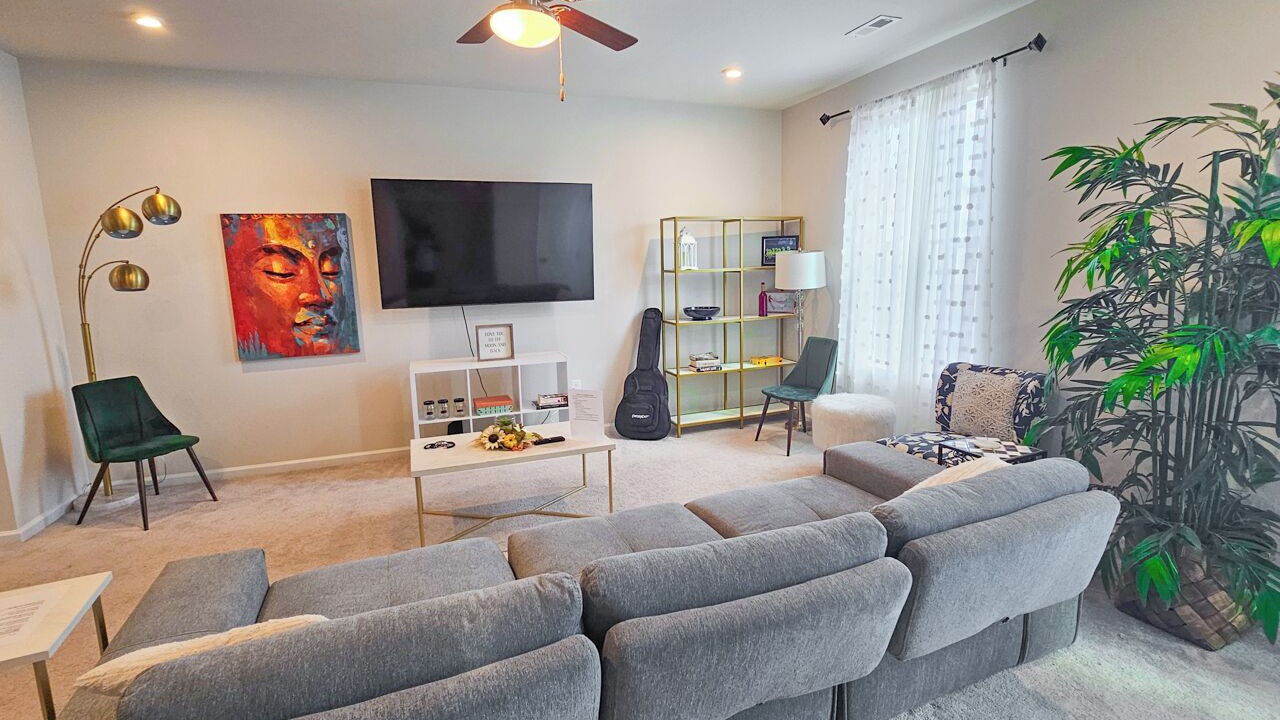 Photo of Livingroom in Cary