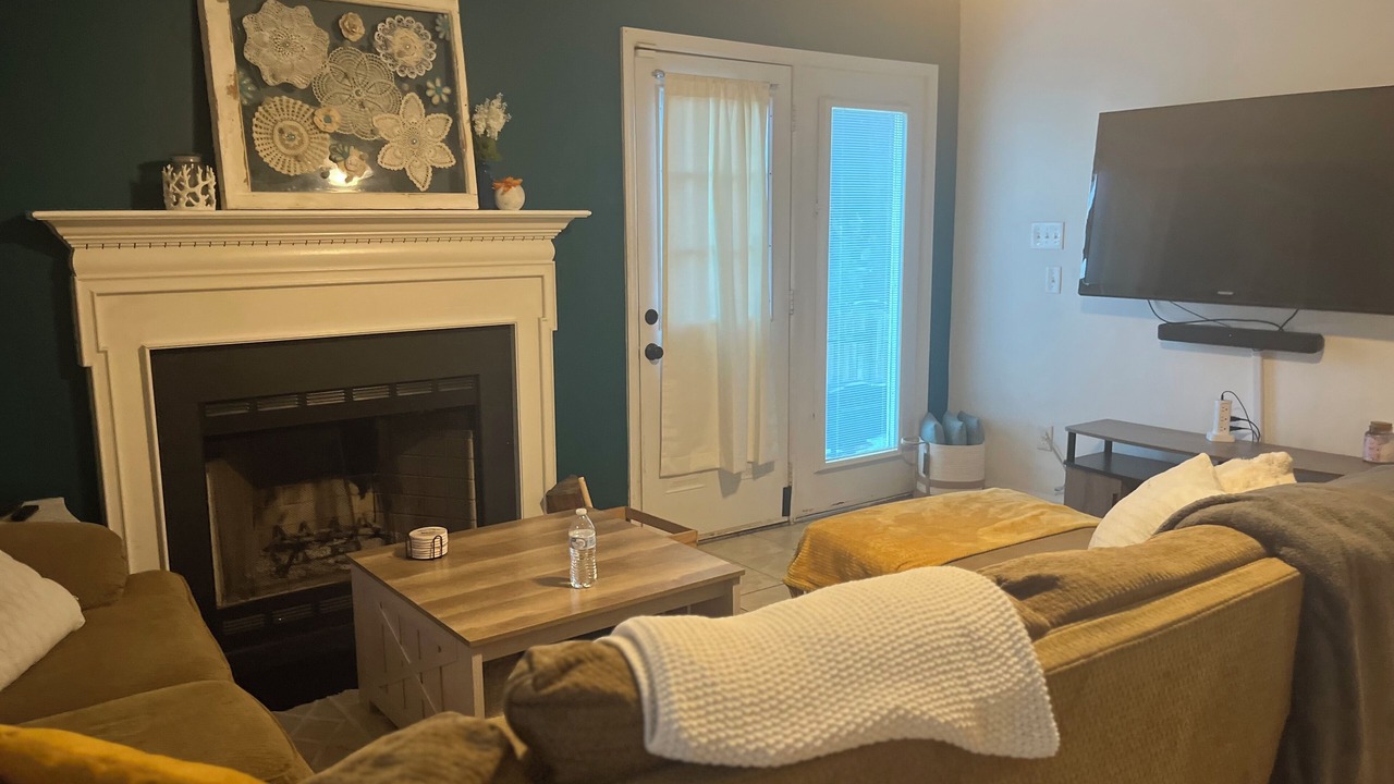 Photo of Livingroom in South View