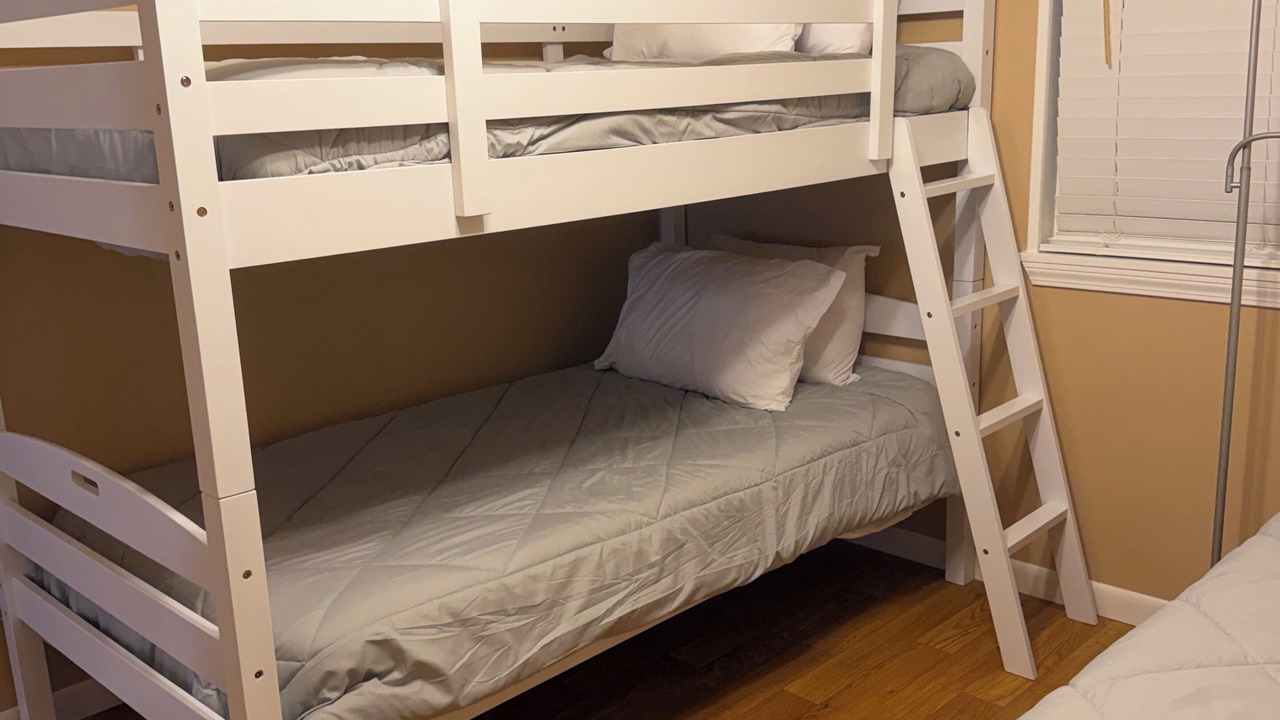 Photo of Bedroom in Gulf Stream Estates