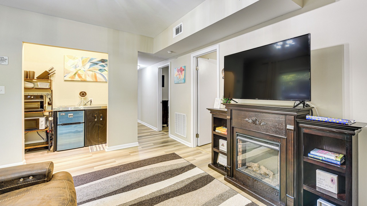 Photo of Livingroom in Monroe