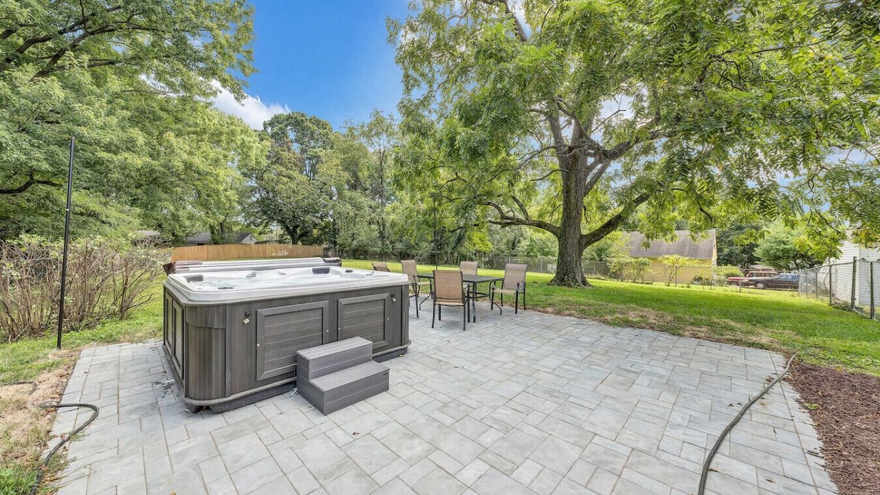 Photo of Outdoor in Roanoke
