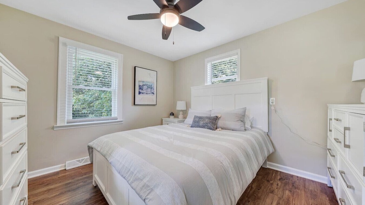 Photo of Bedroom in Roanoke
