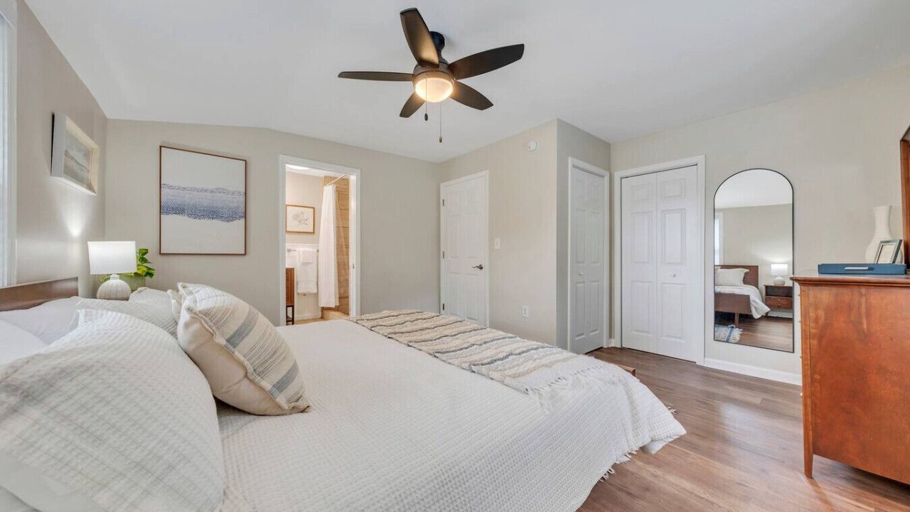 Photo of Bedroom in Roanoke