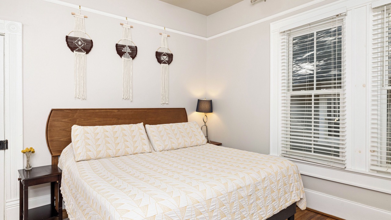 Photo of Bedroom in Plaza Midwood