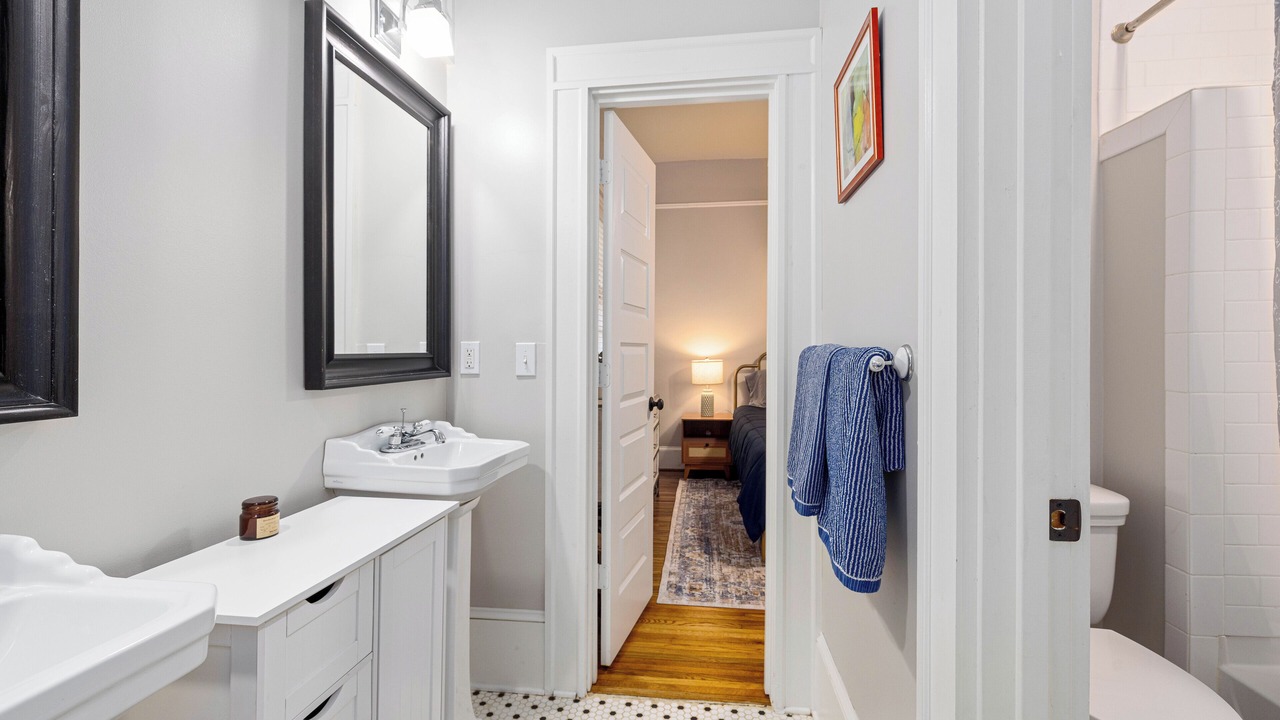 Photo of Bathroom in Plaza Midwood