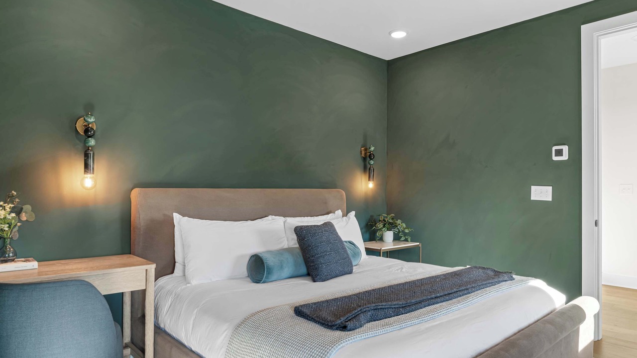 Photo of Bedroom in Chestnut Hill