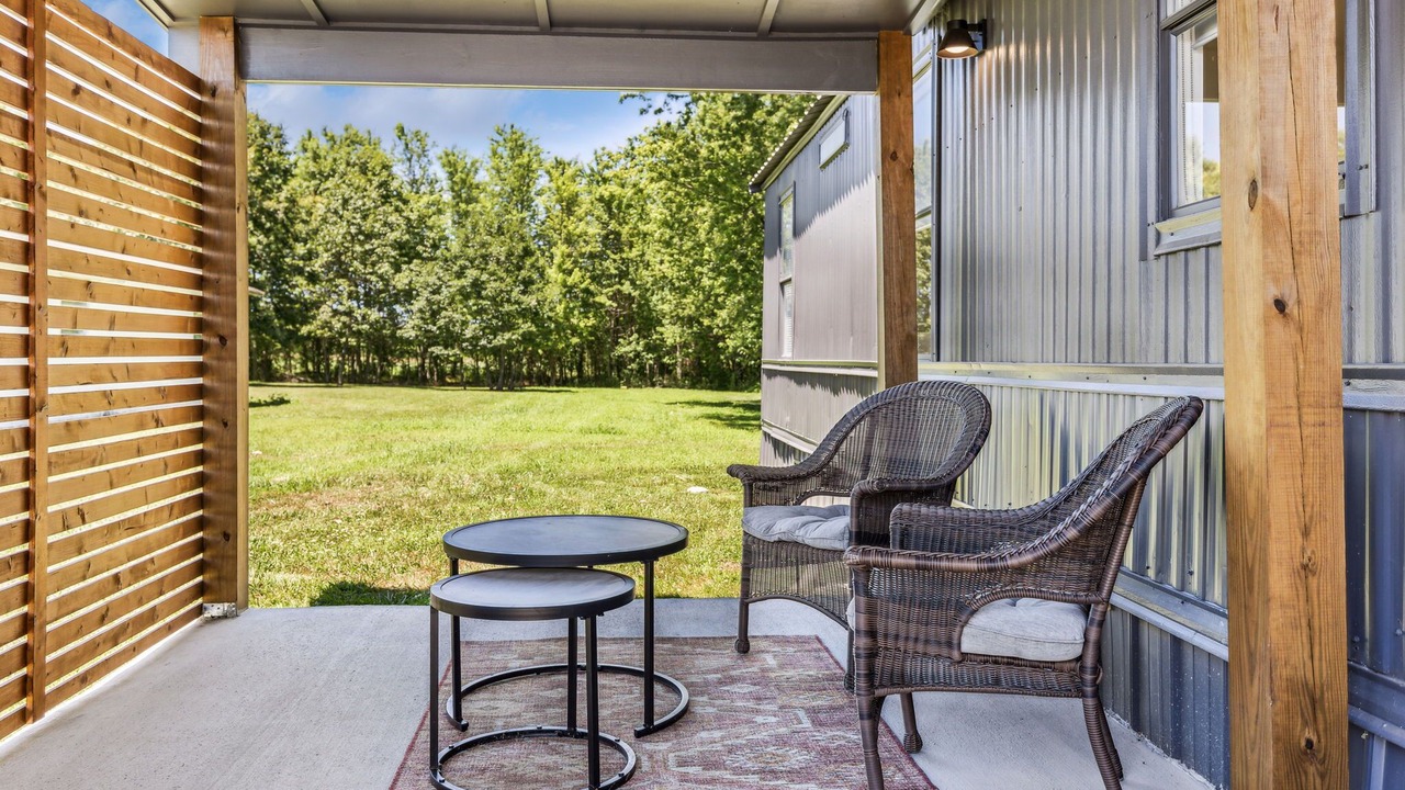 Photo of Patio Balcony in Hohenwald