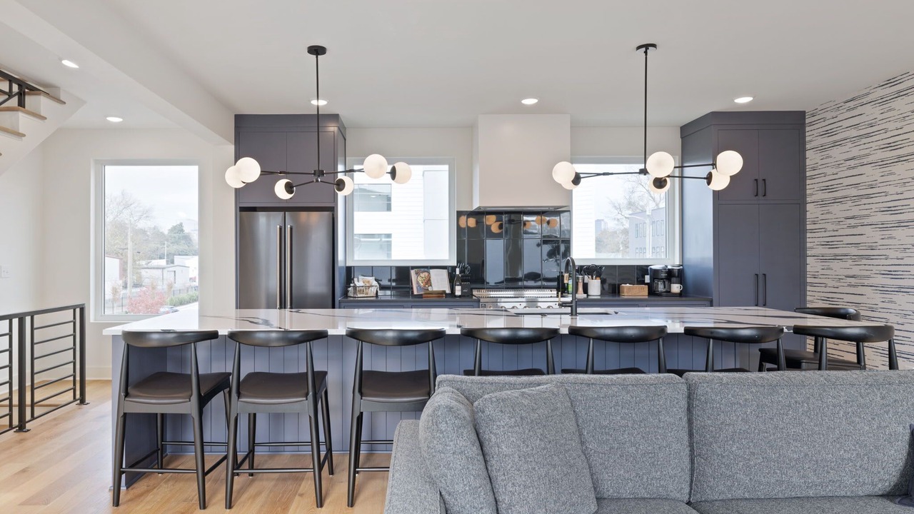 Photo of Livingroom in Chestnut Hill