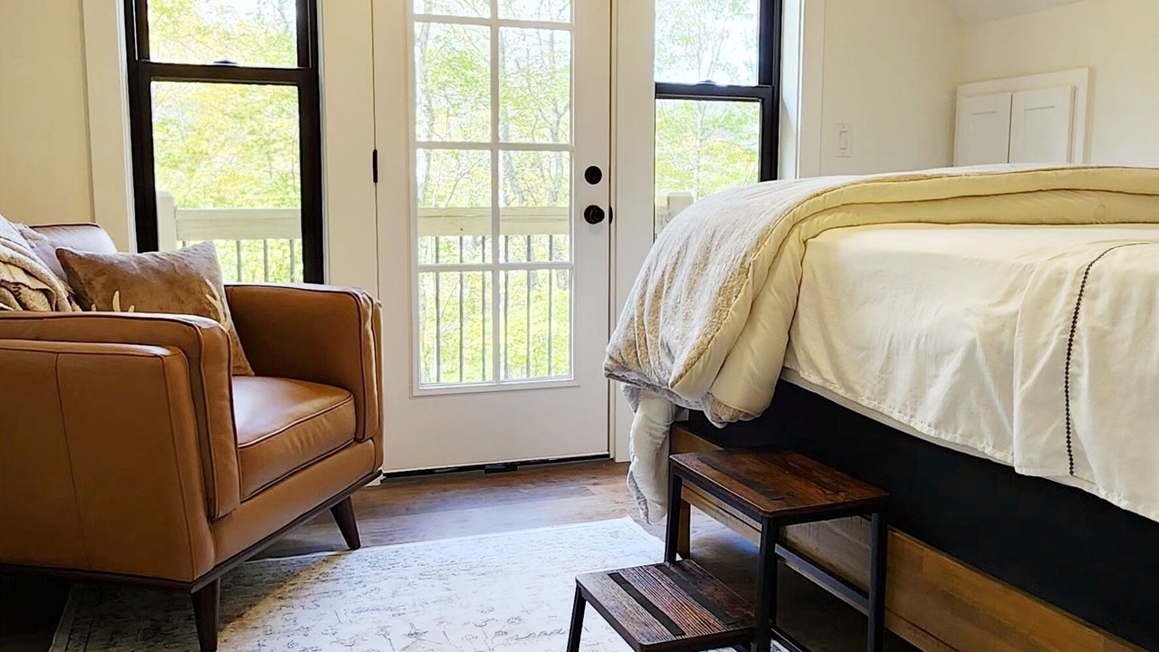 Photo of Livingroom in Boone