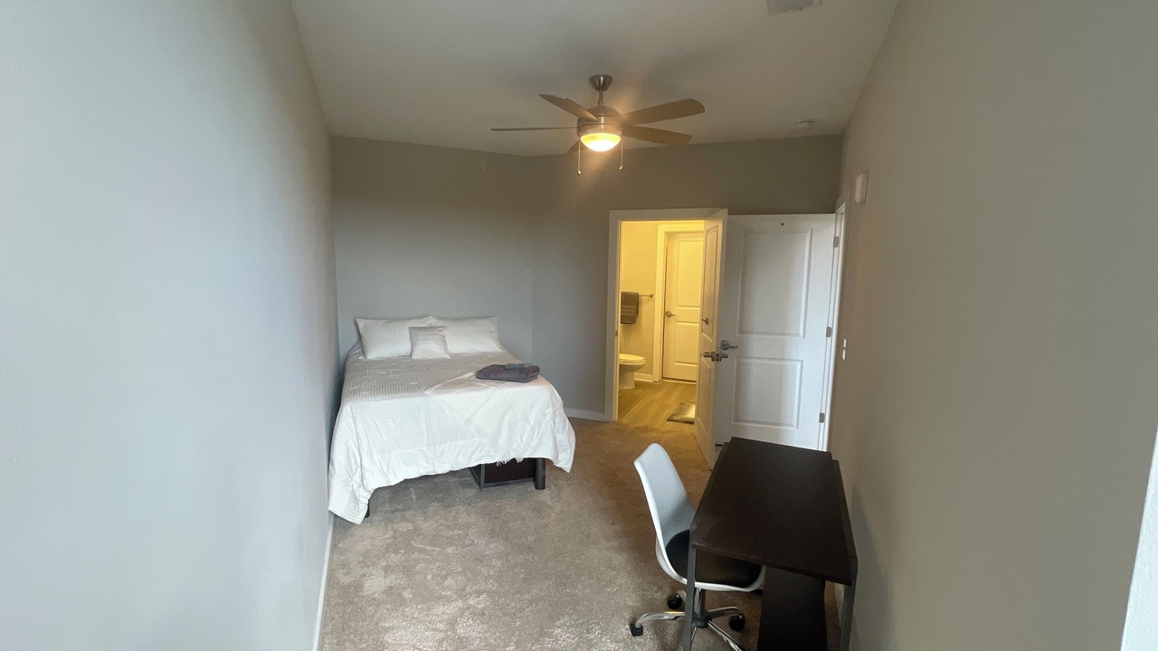 Photo of Bedroom in Kayton - Frazier Area