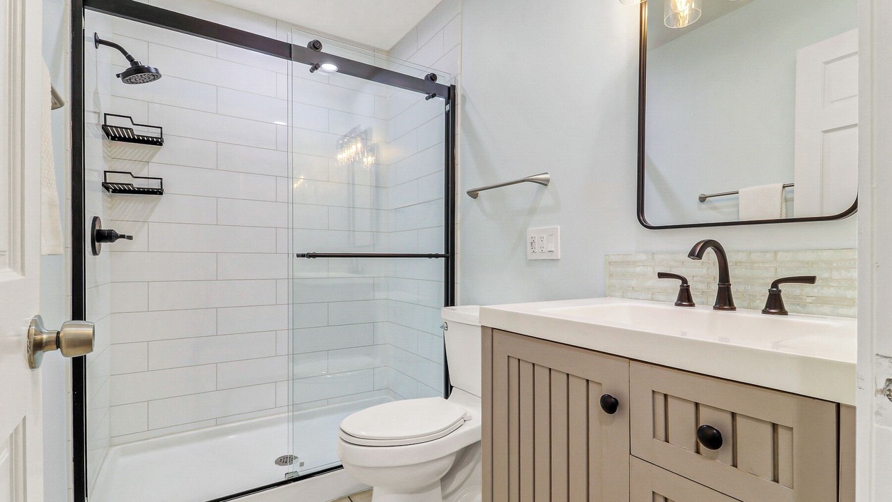 Photo of Bathroom in Lawton Woods