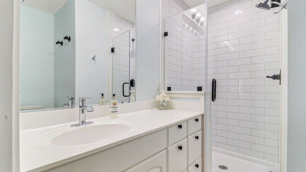 Photo of Bathroom in Lawton Woods