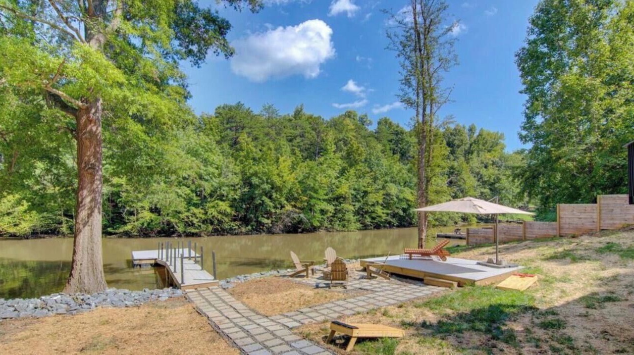 Photo of Outdoor in Southmont