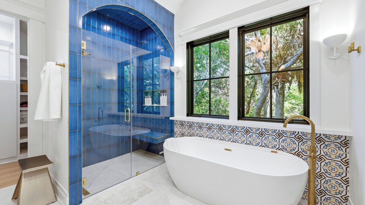 Photo of Bathroom in Cape Fear Station