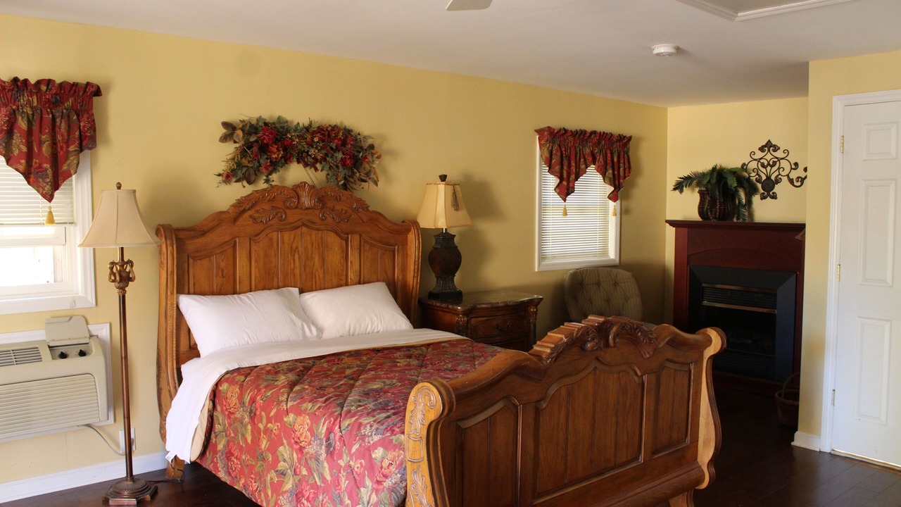 Photo of Bedroom in Greensboro