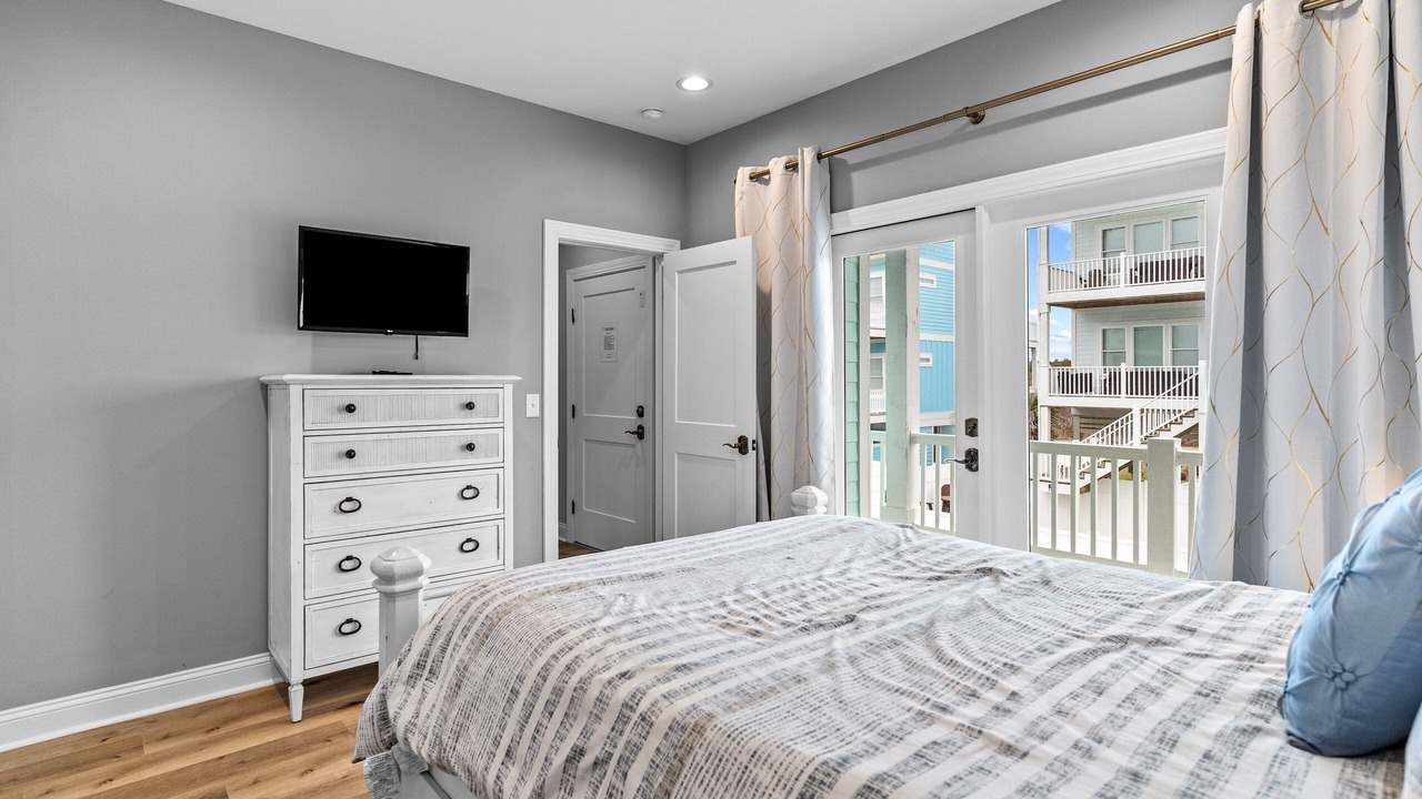 Photo of Bedroom in Holden Beach