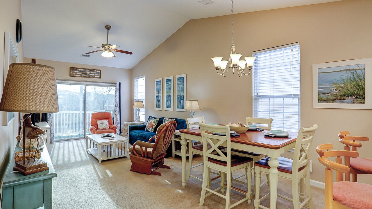 Photo of Livingroom in Sunset Beach