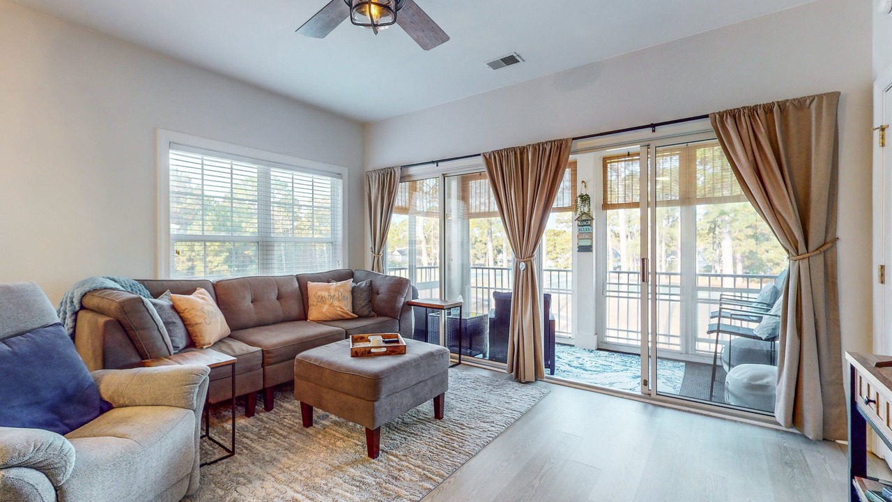 Photo of Livingroom in Sea Trail
