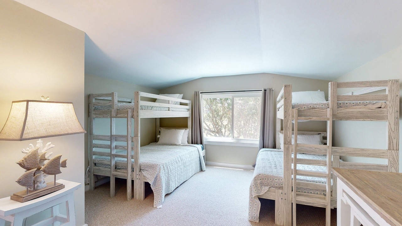 Photo of Bedroom in Atlantic Beach