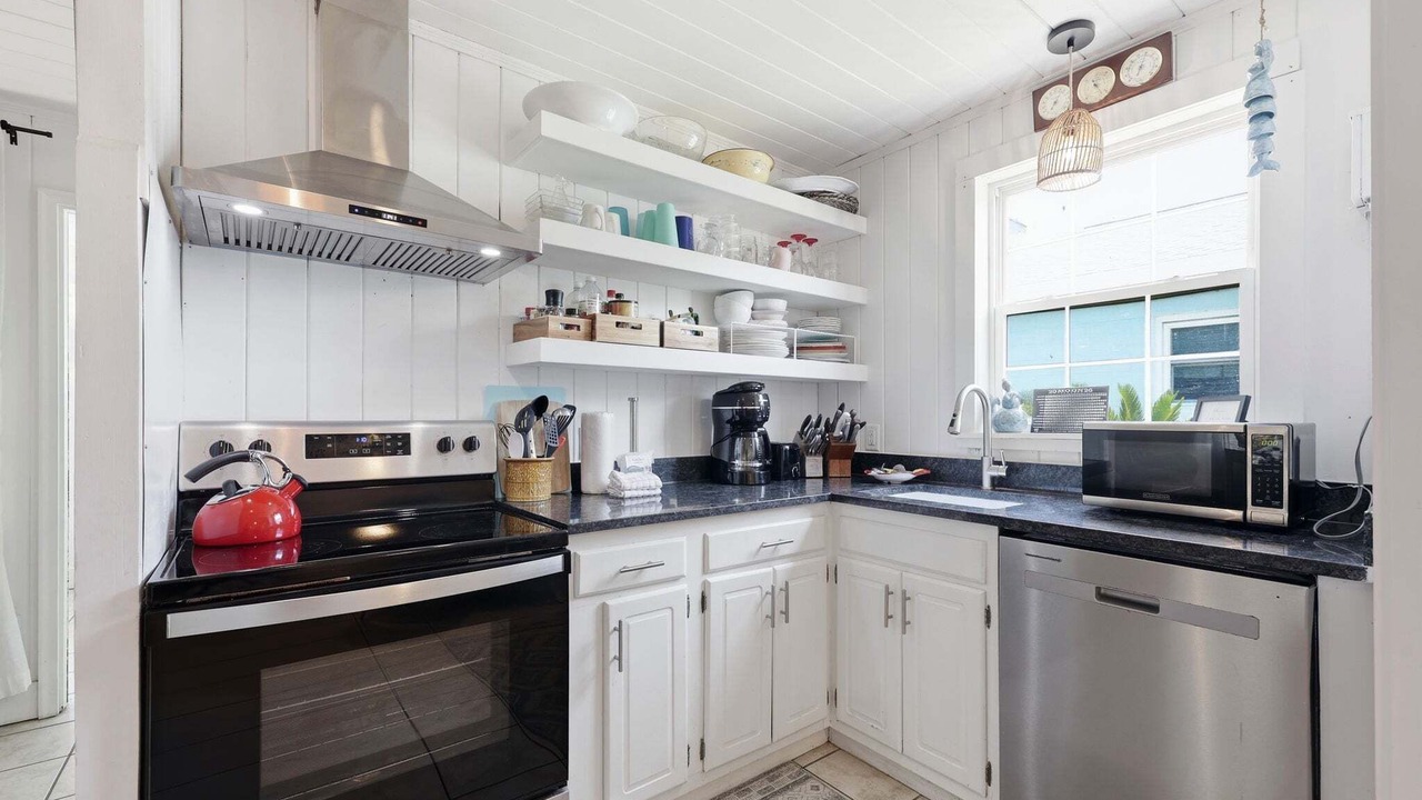 Photo of Kitchen in Atlantic Beach