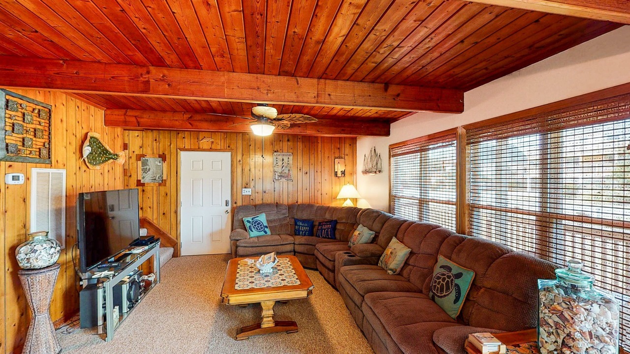 Photo of Livingroom in Buxton