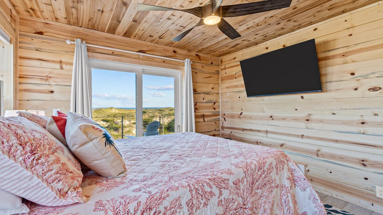 Photo of Bedroom in Ocean Isle Estates