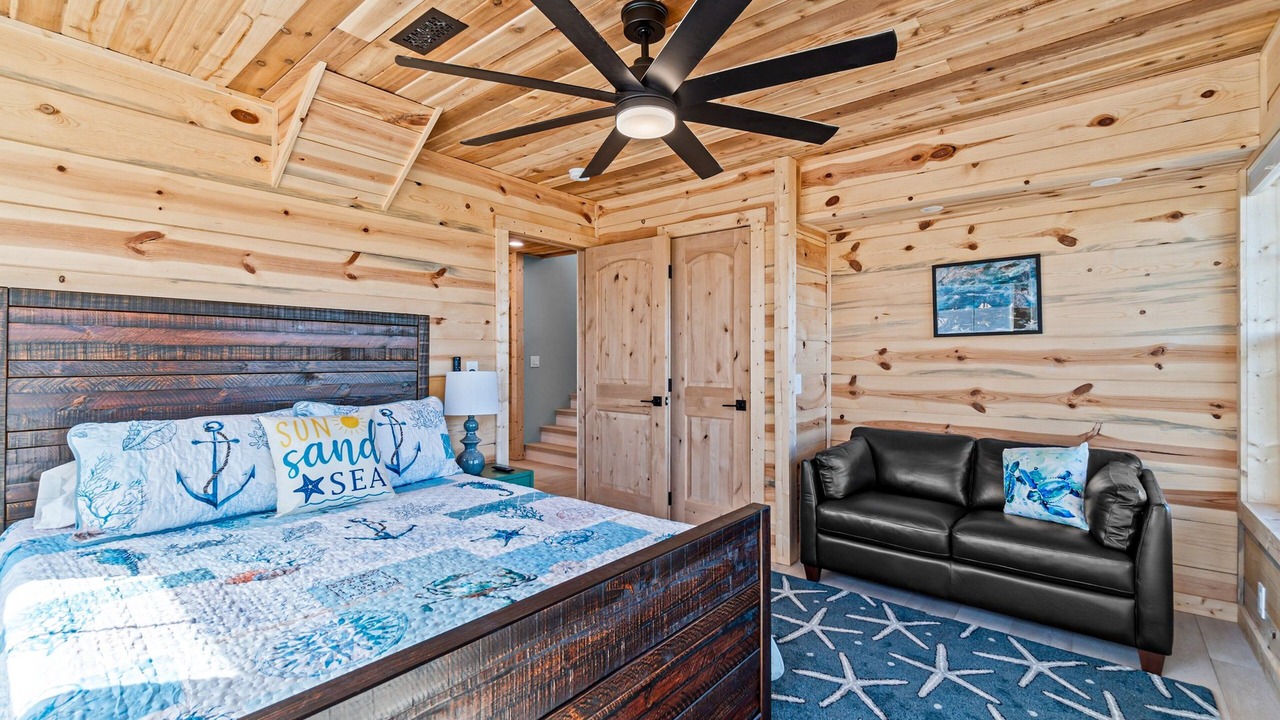 Photo of Bedroom in Ocean Isle Estates