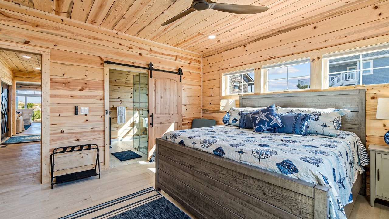 Photo of Bedroom in Ocean Isle Estates