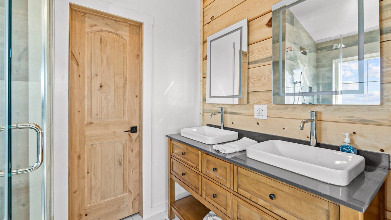 Photo of Bathroom in Ocean Isle Estates