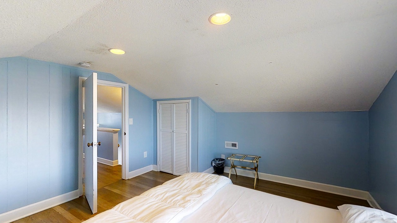 Photo of Bedroom in Atlantic Beach