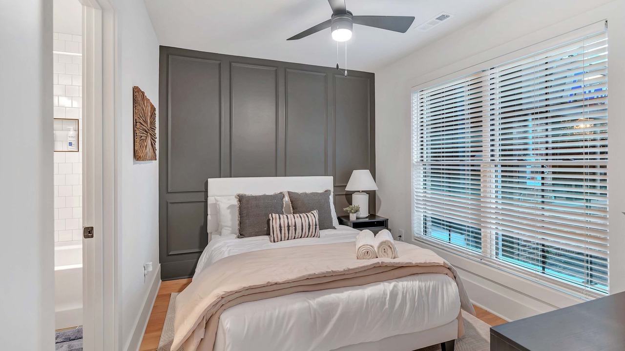 Photo of Bedroom in Hillsboro Village