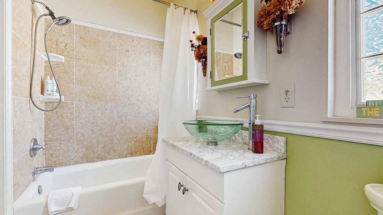 Photo of Bathroom in North-Central