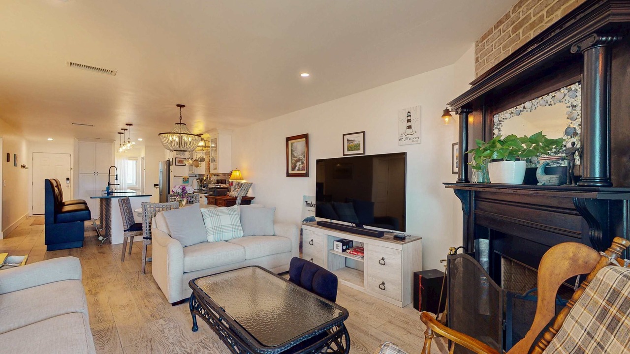 Photo of Livingroom in Folly Beach