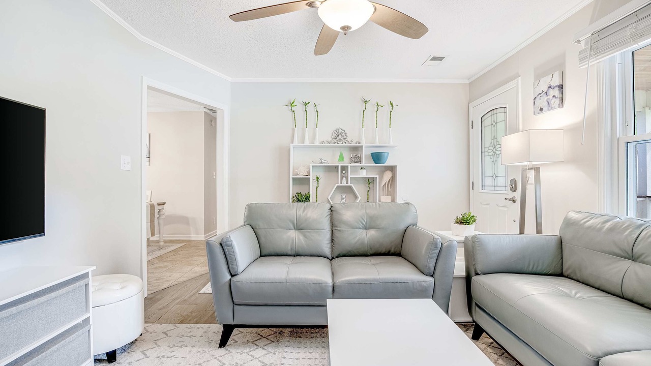 Photo of Livingroom in Charleston