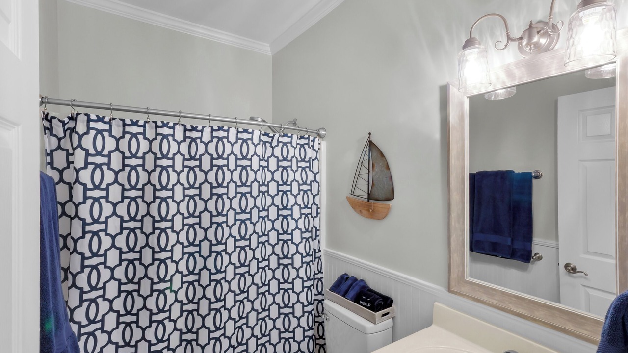 Photo of Bathroom in Fairfield Harbour