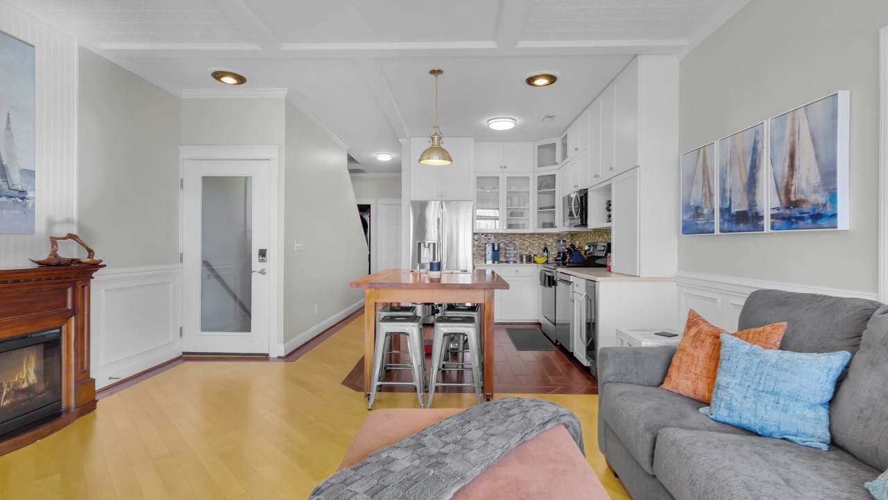 Photo of Livingroom in Fairfield Harbour